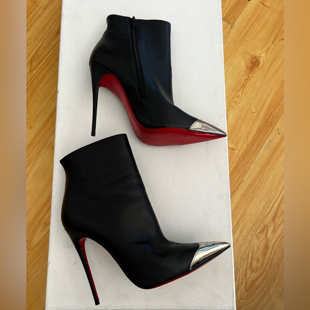 Christian Louboutin Calamijane Bootie - Ankle Boots